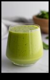 Yeşile Dönün ve Işıltılı Sağlık İçin Parıltılı Smoothieler